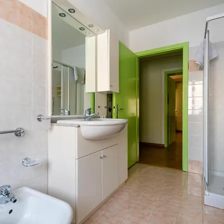 Apartment Casa Iris *